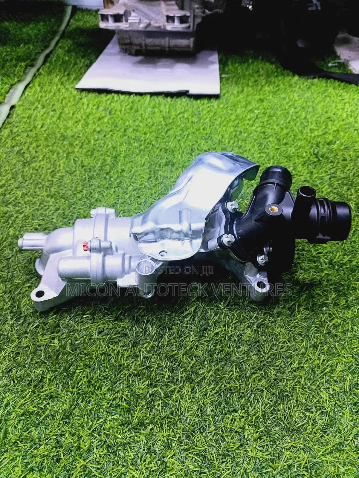 Mercedes Benz C/E/Glc300 Water Pump