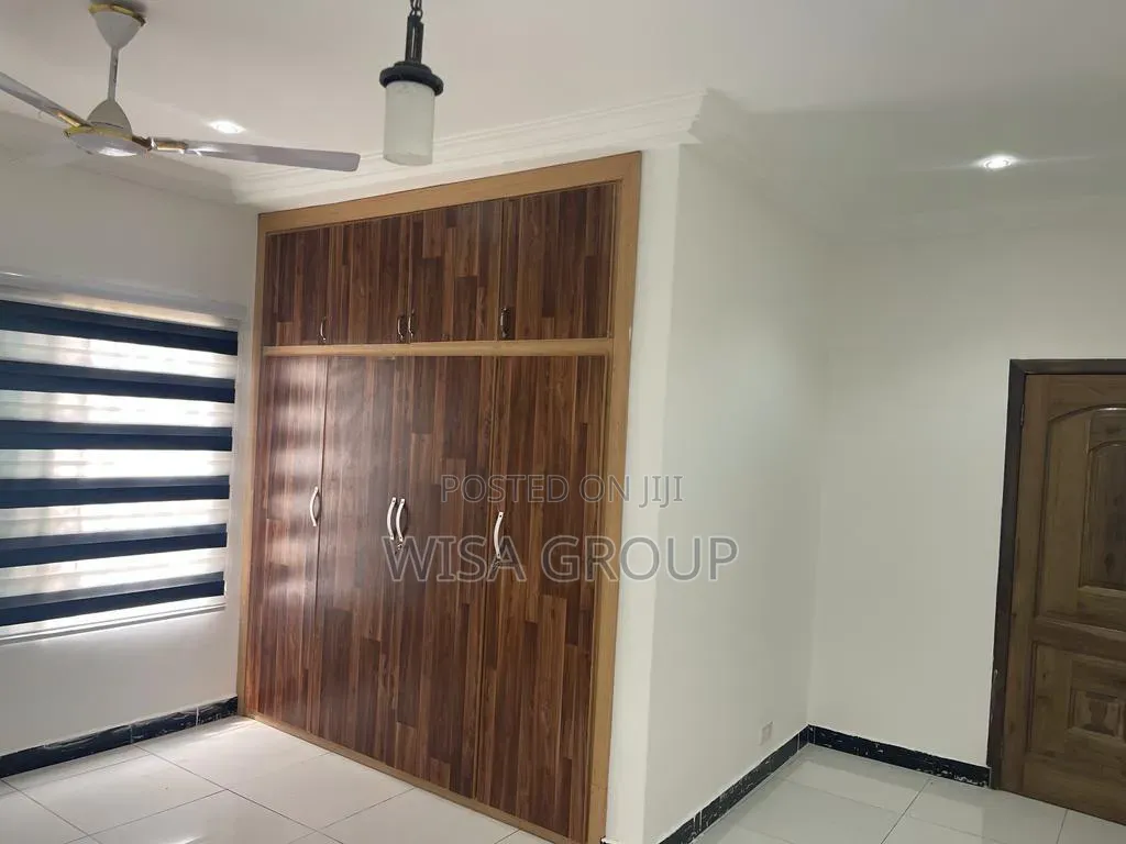 4bdrm Duplex in Wisa Group, Accra Metropolitan for rent