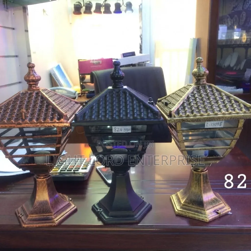 Bronze/Black/Rose Gold Pilar Gate Light