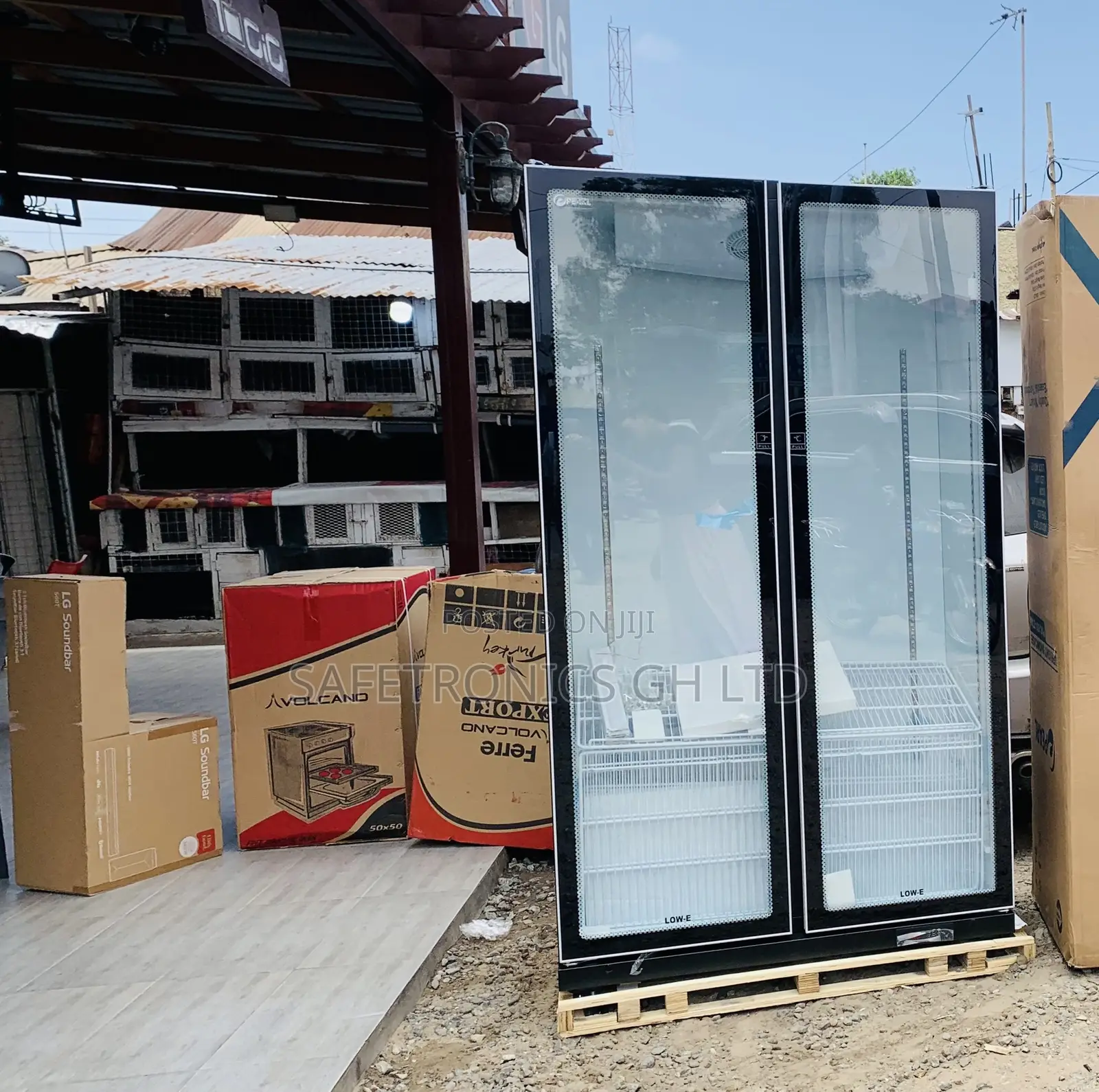 Super Powerful 2 Doors Display 690 Liters Pearl Fridge