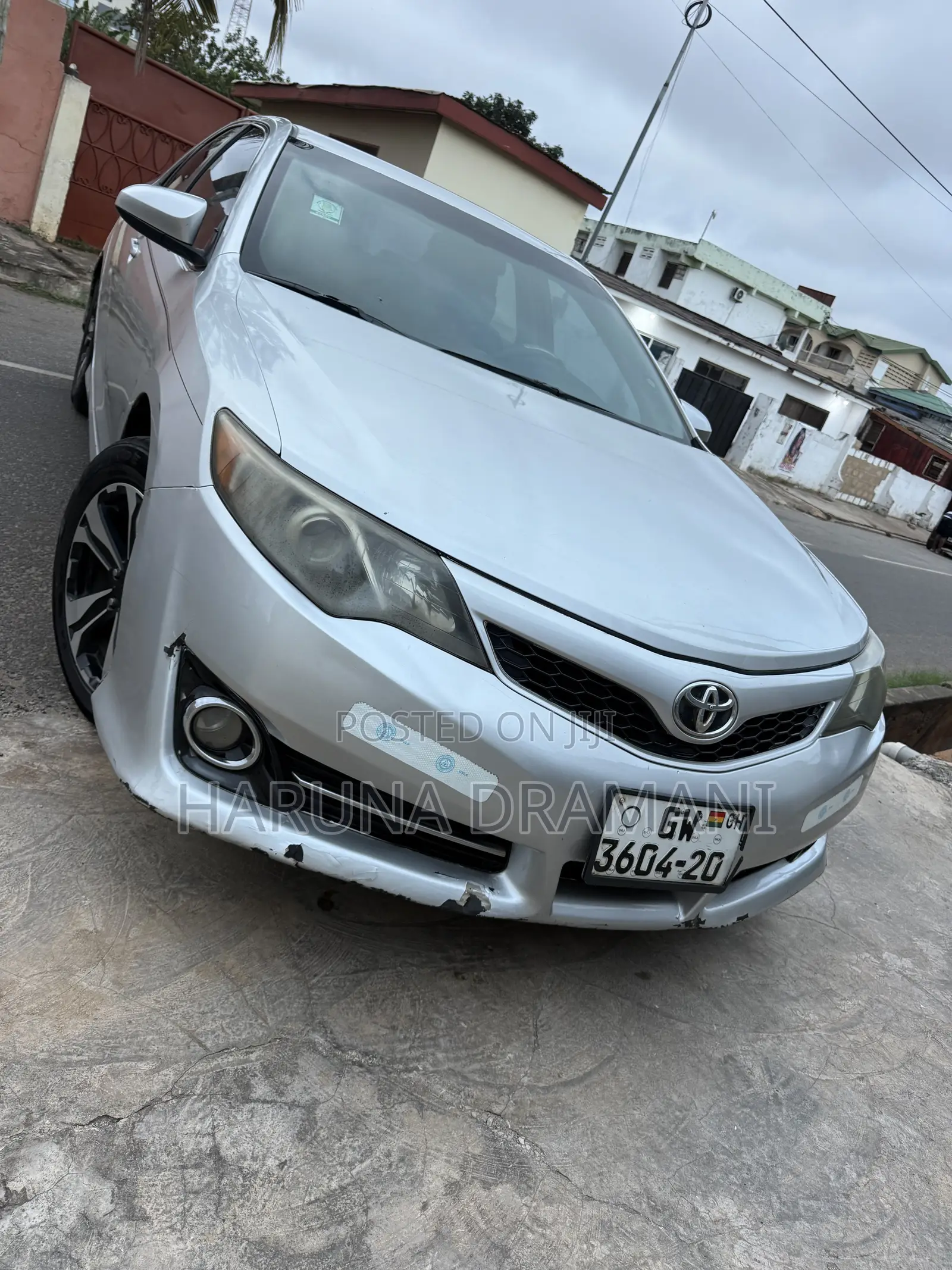 Toyota Camry SE 4dr Sedan (2.5L 4cyl 6A) 2014 Silver