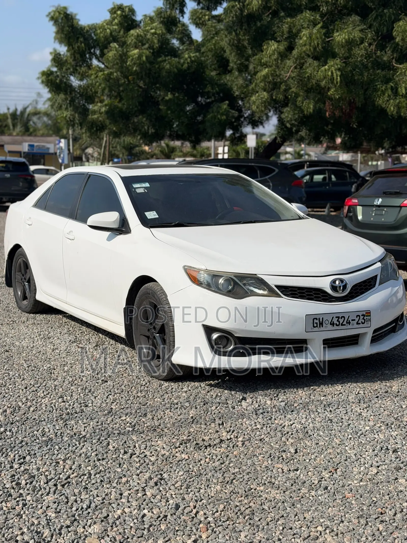 Toyota Camry 2014 White