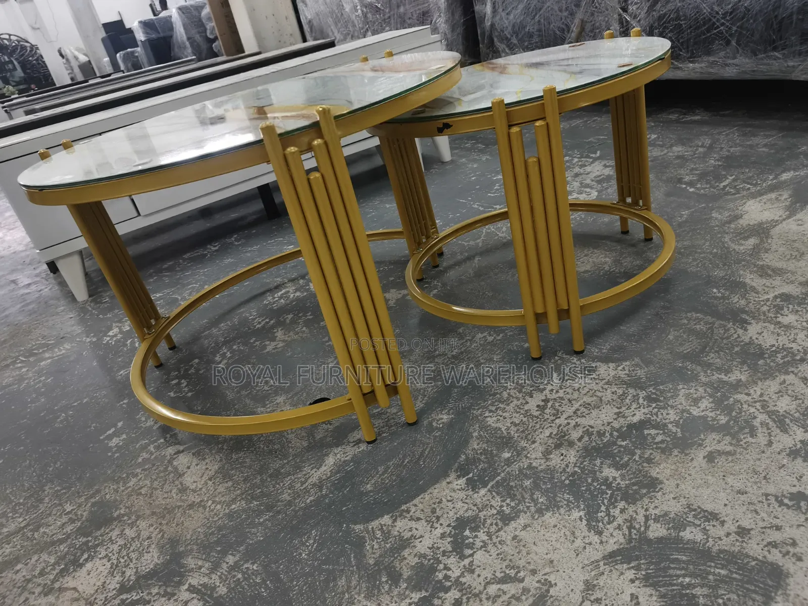 Round Nesting Coffee Table