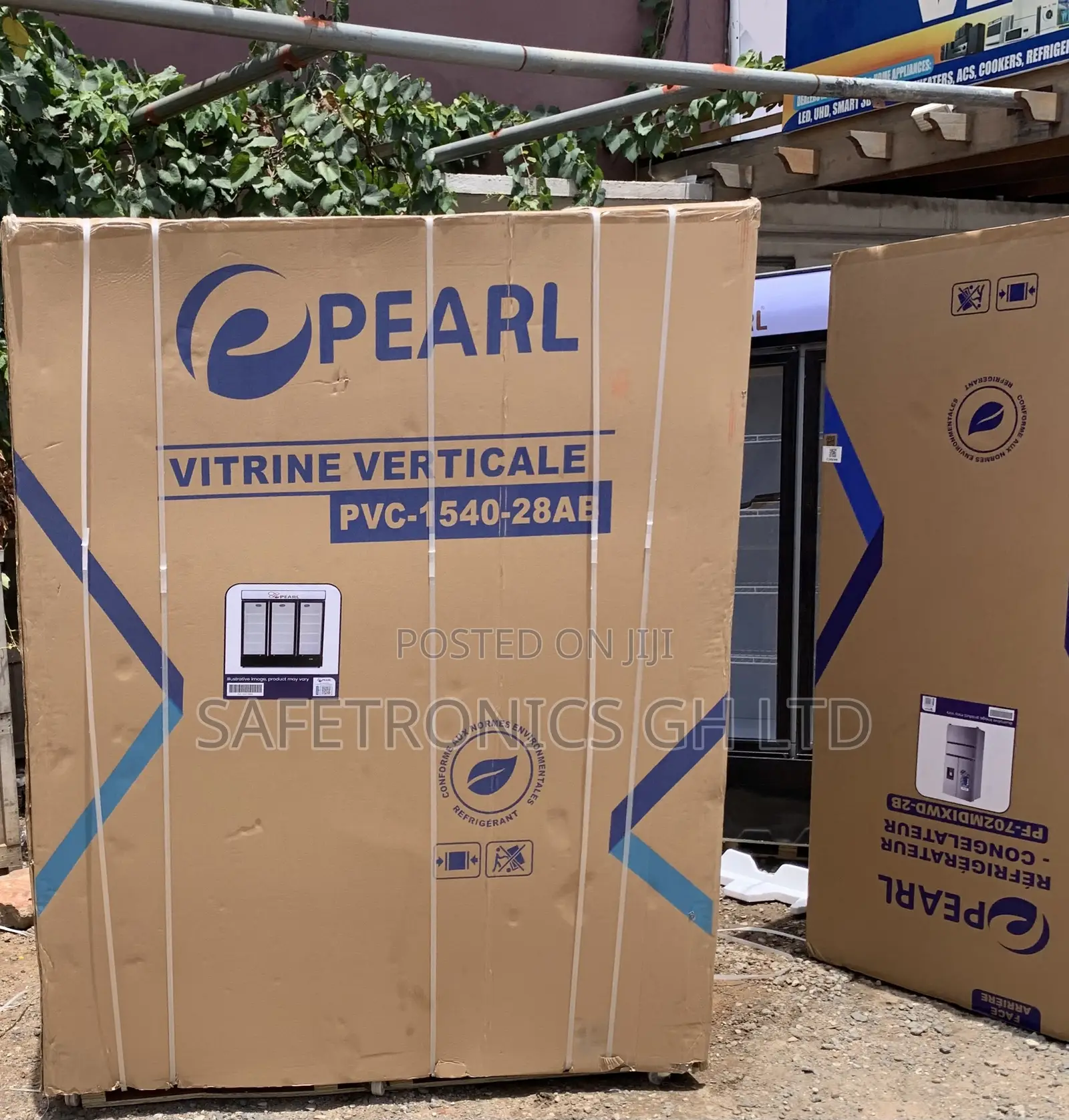Elevate Your Shop With Pearl 3 Doors Display 780 Liters Fridge