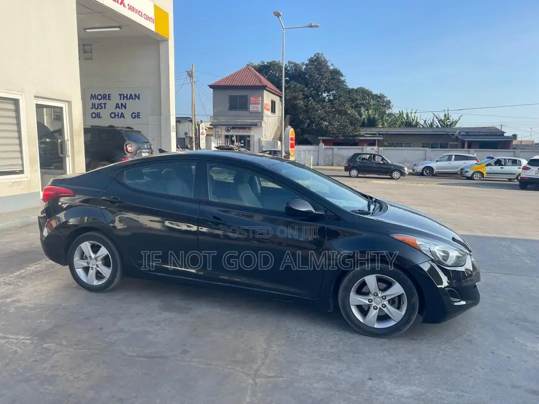 Hyundai Elantra 2013 Black