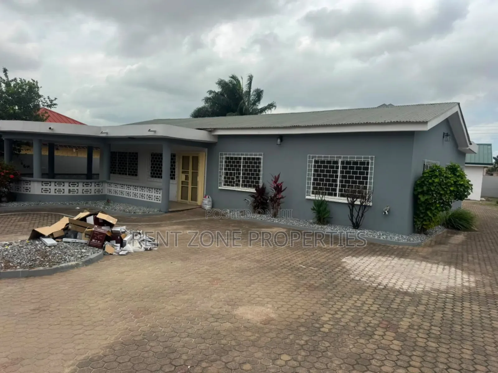 5bdrm House in Achimota for rent