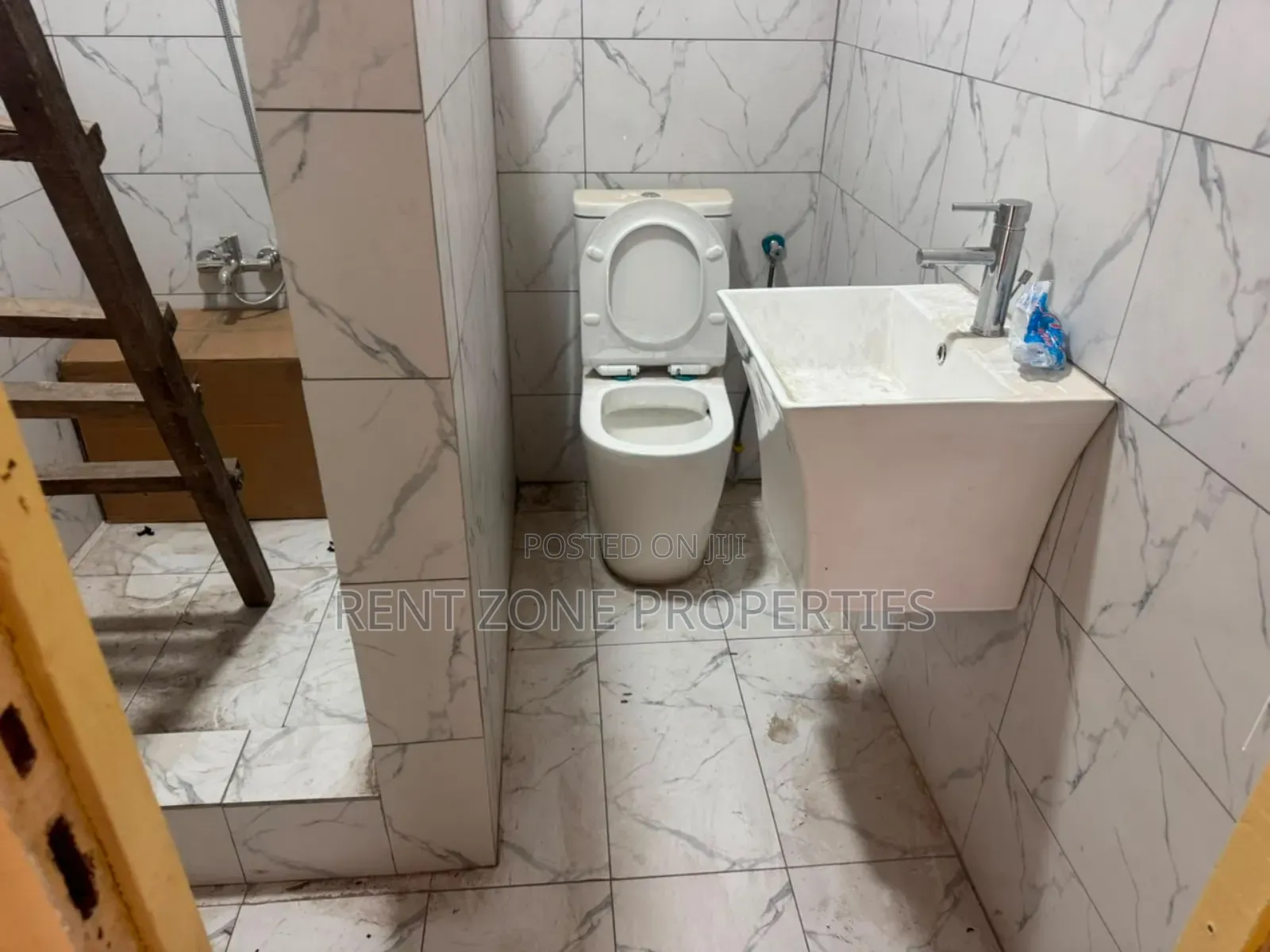 5bdrm House in Achimota for rent