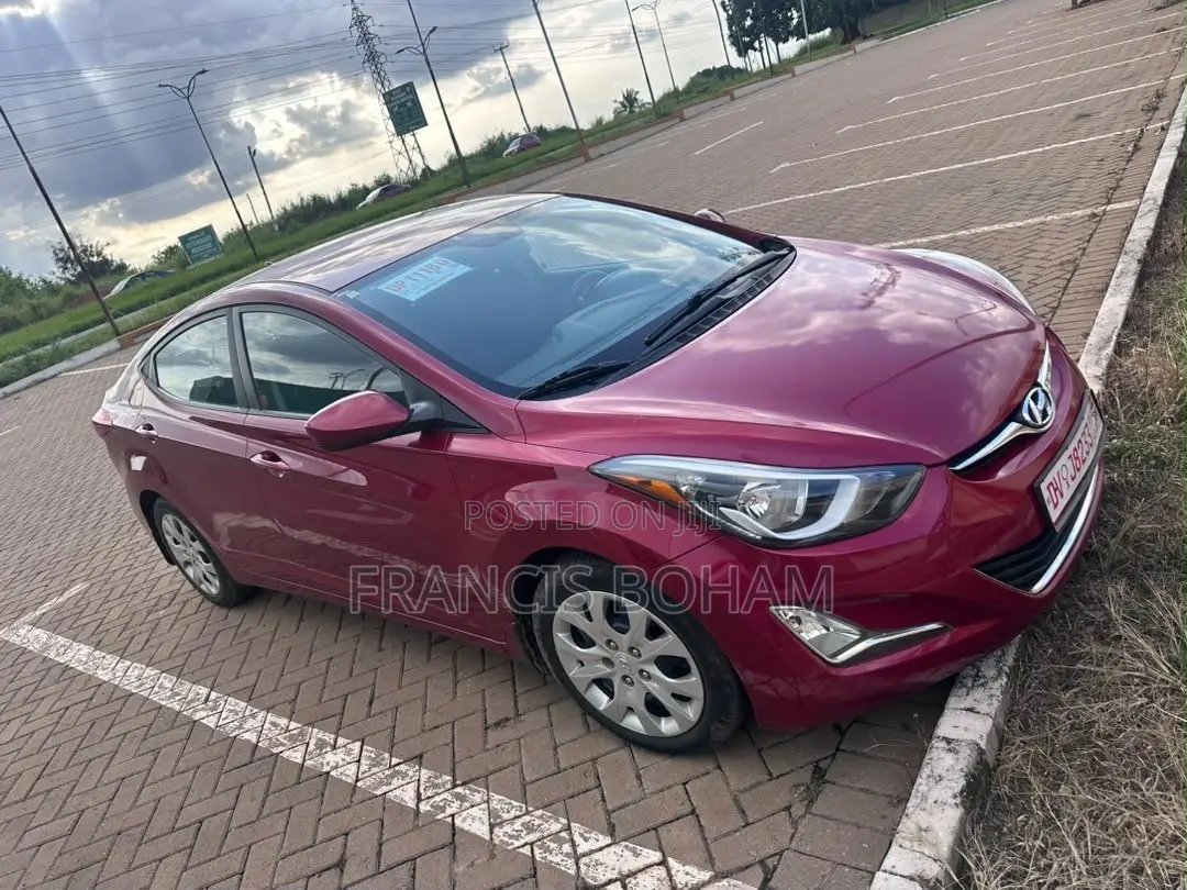 Hyundai Elantra Value Edition Sedan FWD (1.8L 4cyl 6A) 2016 Red