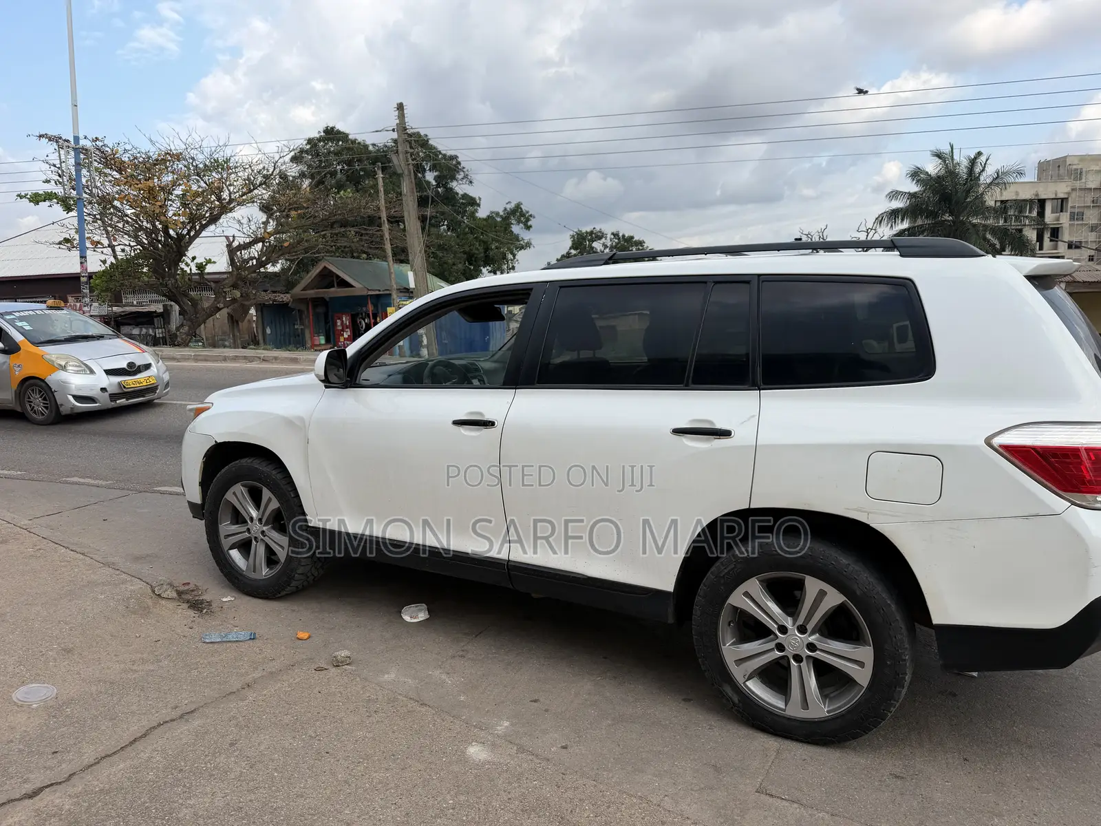 Toyota Highlander Limited 3.5l 4WD 2013 White