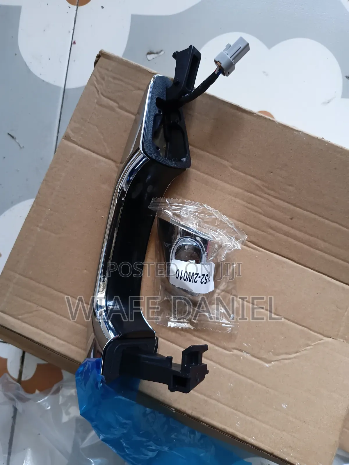 Hyundai Santaf Door Handle Sensor