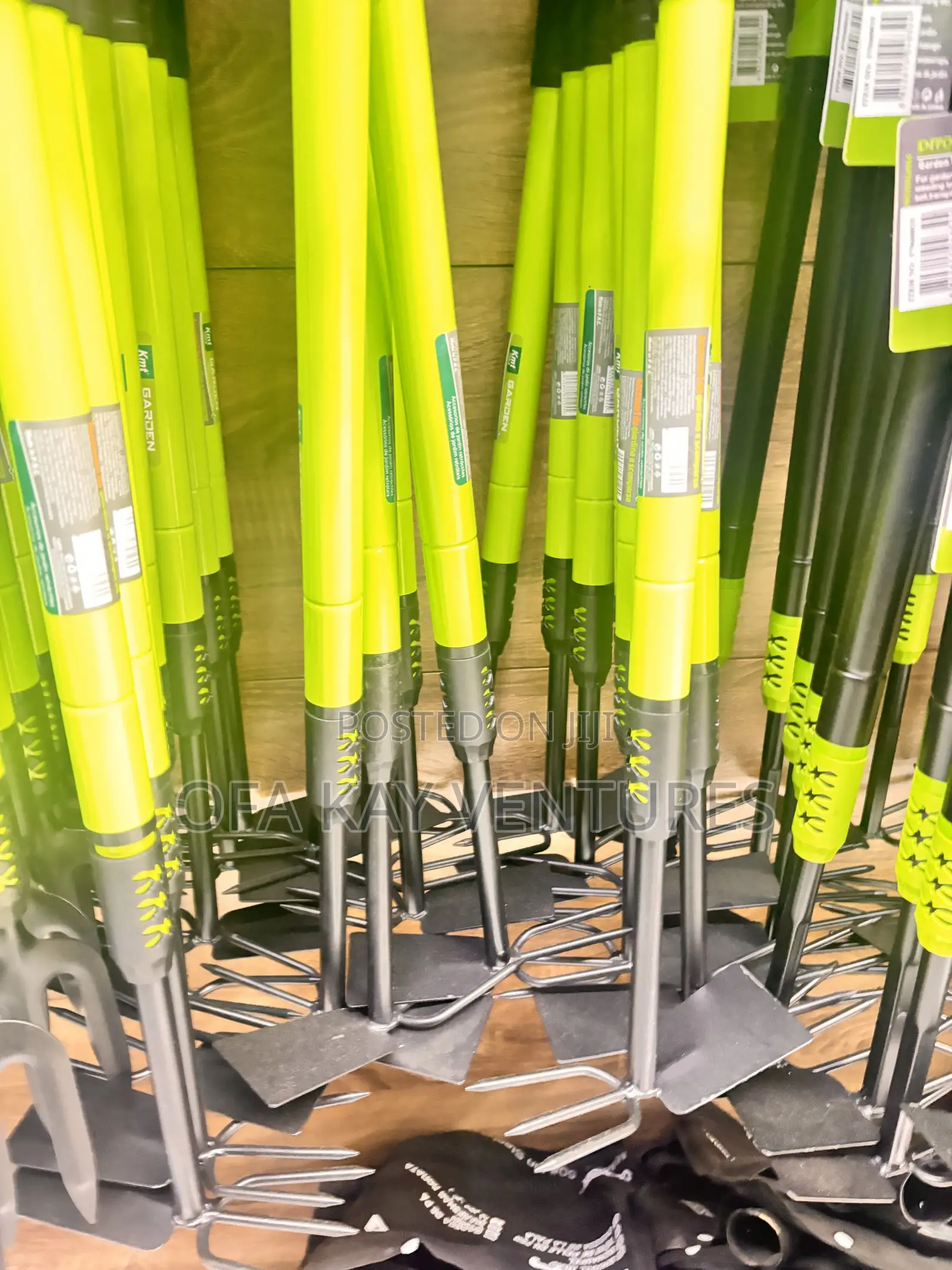 Adjustable Garden Tools Shovel and Rack