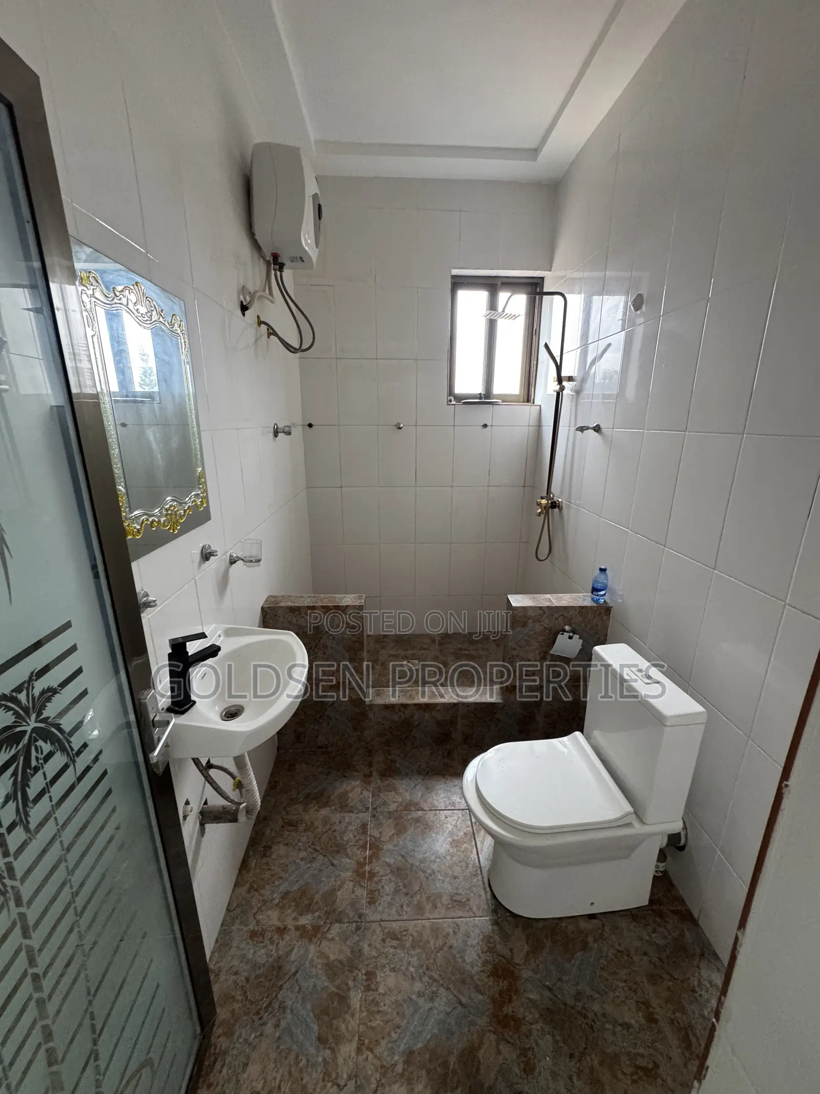 3bdrm Apartment in Mile 7 for rent