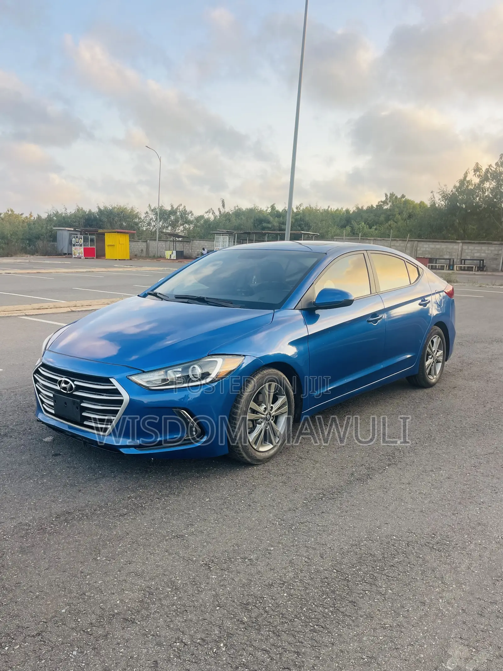 Hyundai Elantra 2018 Blue