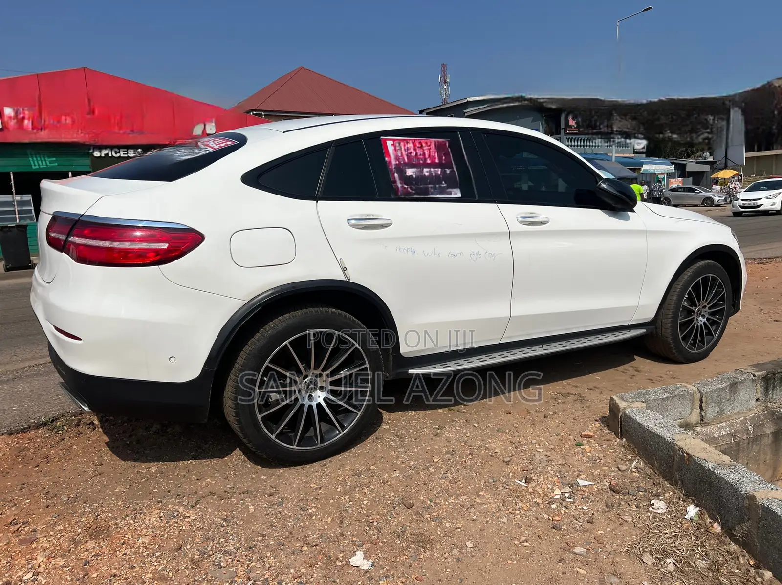 Mercedes-Benz GLE-Class GLE 300d 4MATIC 2019 White