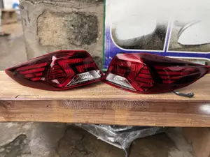 Hyundai Elantra 2020-22 Taillights