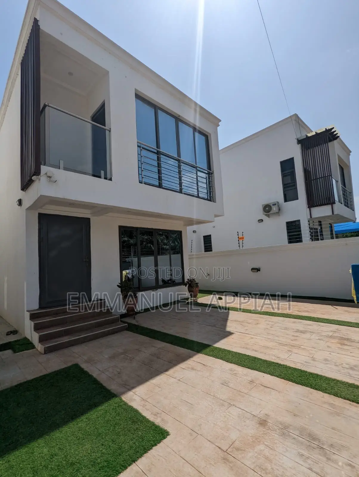 3bdrm Duplex in School Junction, Accra Metropolitan for rent