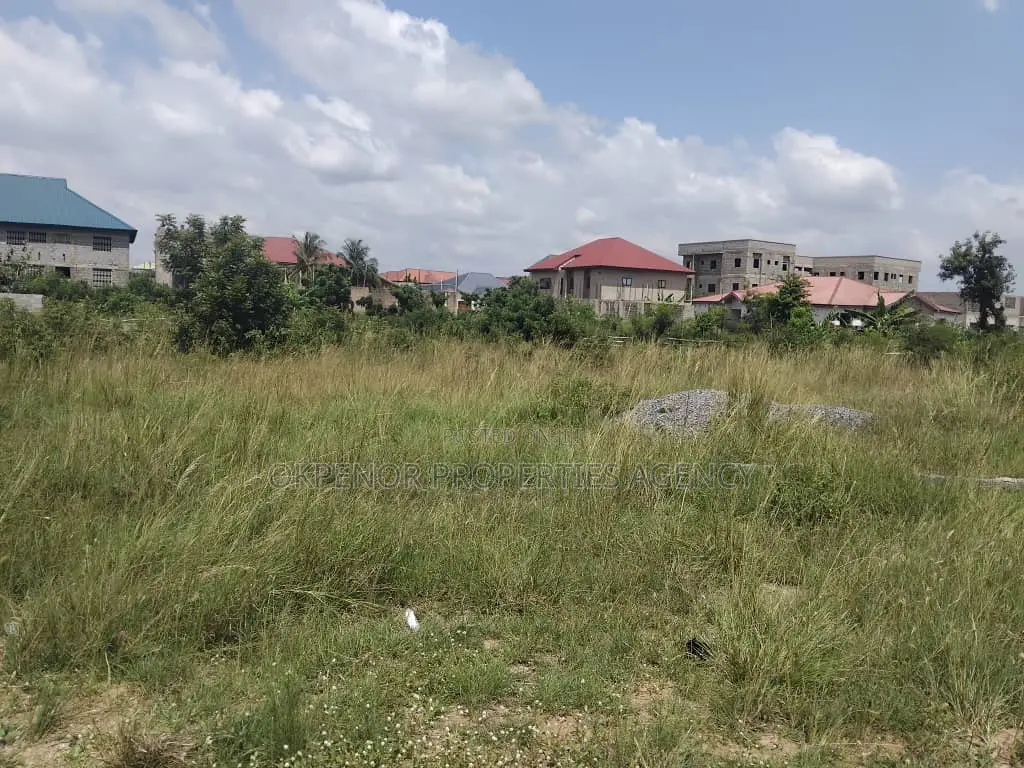 2Plot of Land for Sale at Com25 Annext