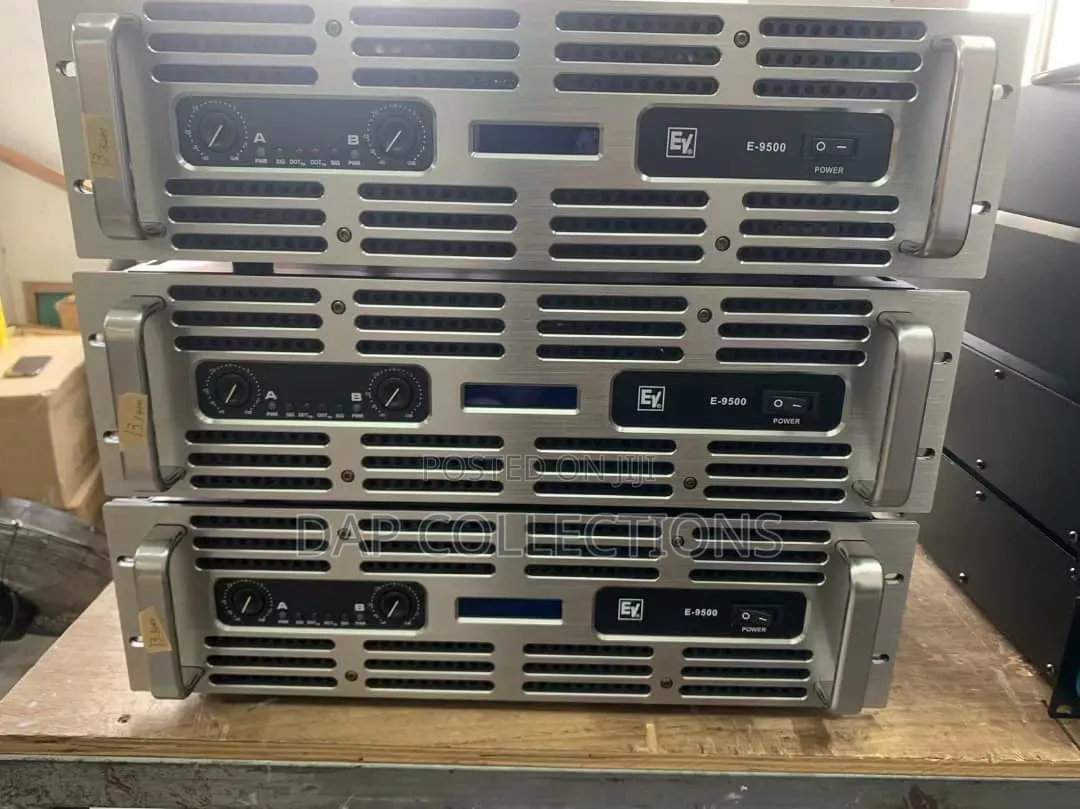 Ev Bass Power Amplifier - E9500