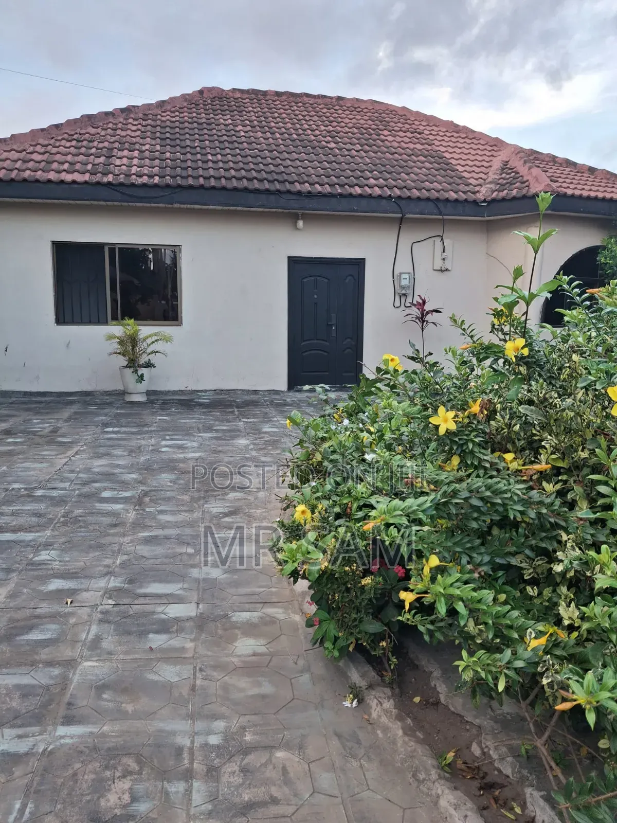 2bdrm Apartment in Sam Properties, West Hills Mall Area for rent