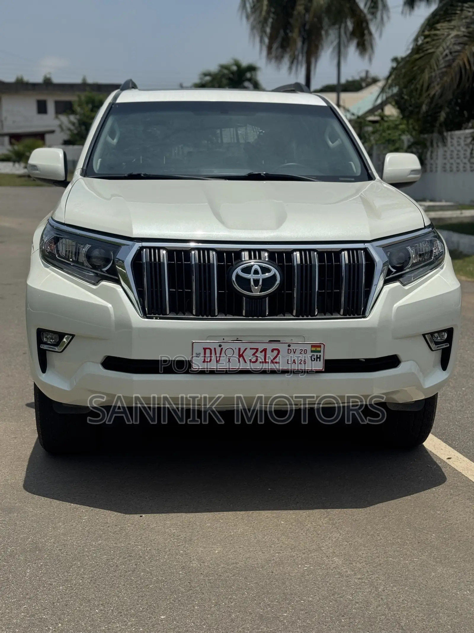 Toyota Land Cruiser Prado 2.7 2019 White