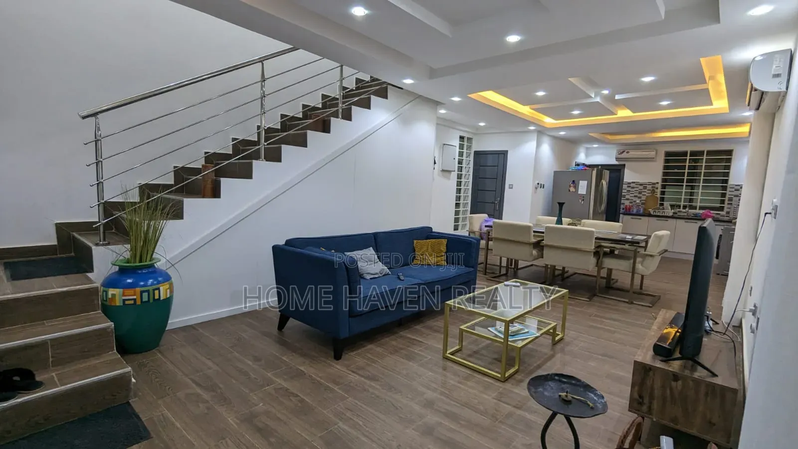 3bdrm House in Ashaley Botwe, School Junction for sale