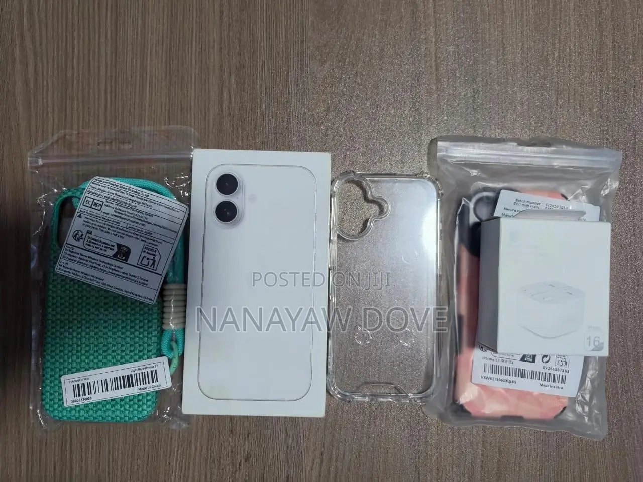 New Apple iPhone 17 256 GB White