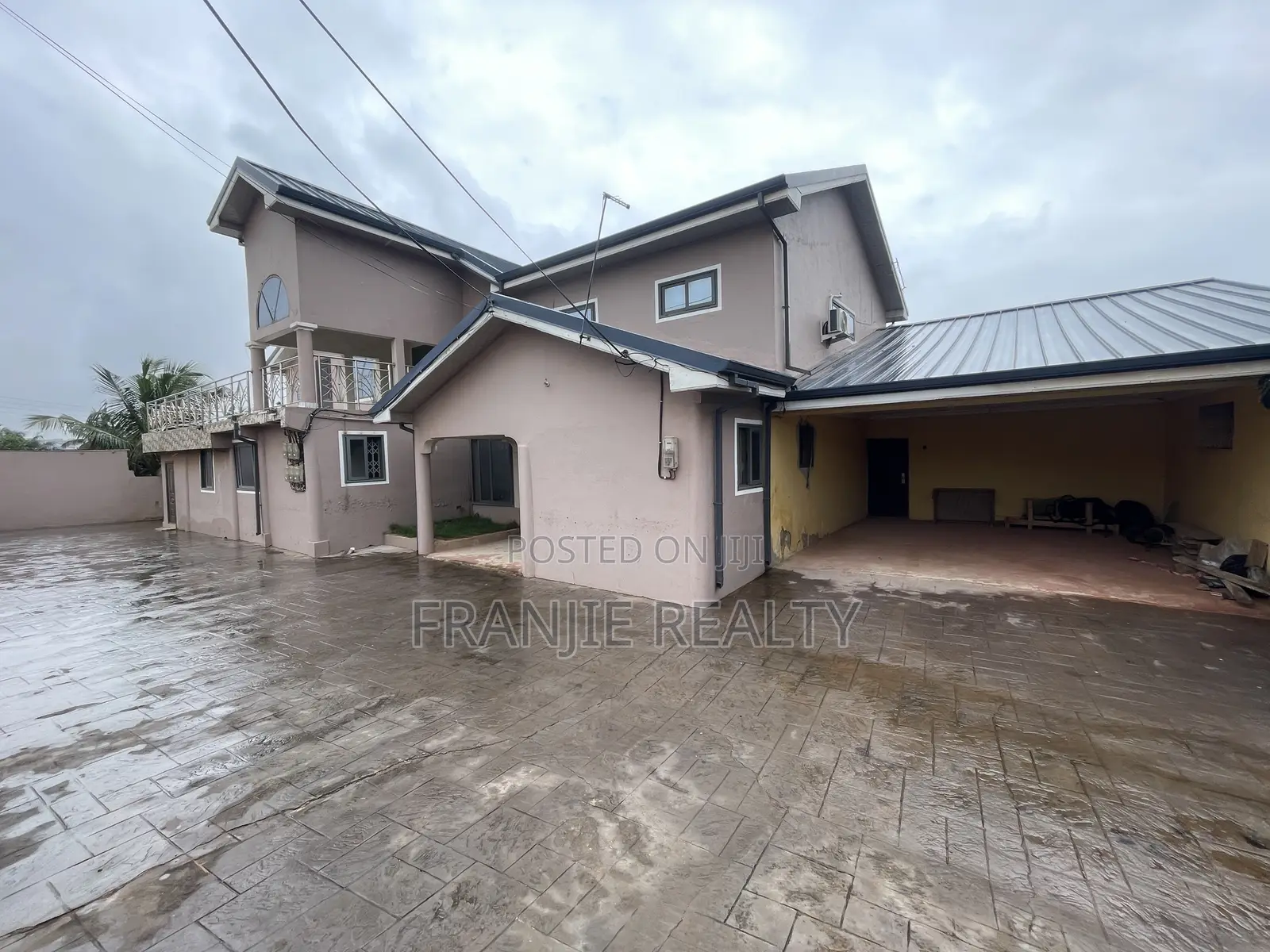 1bdrm Apartment in Franjie Realty, West Hills Mall Area for rent