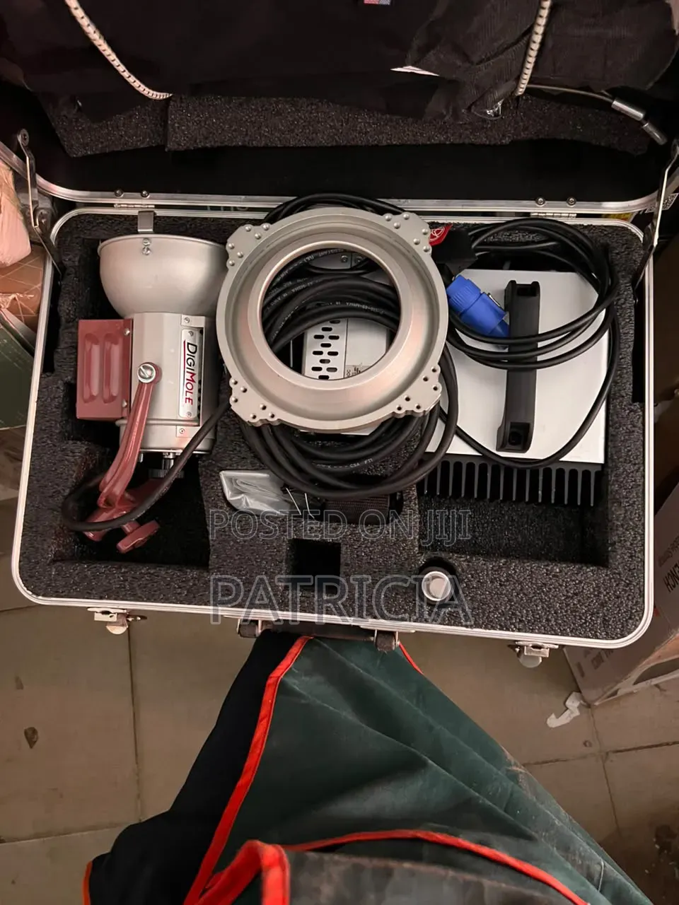 Mole-Richardson DigiMole HMI Professional Light Kit – Complete Set