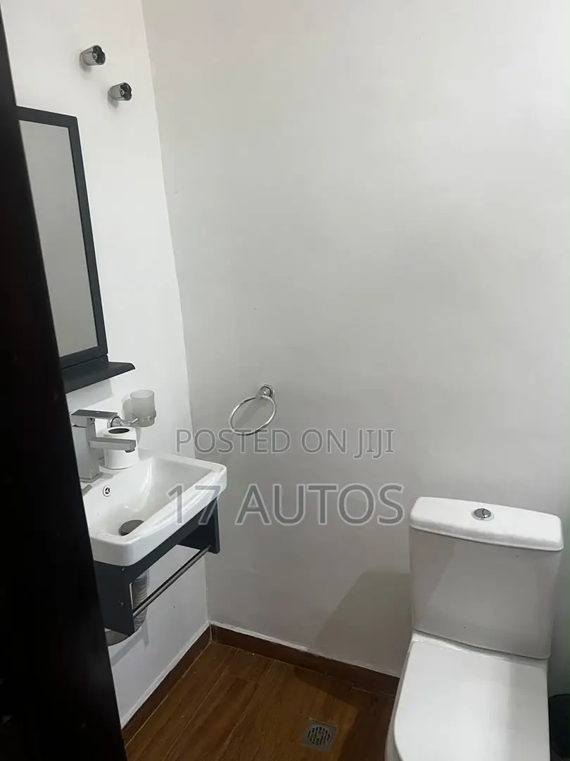2bdrm Apartment in 17 Properties, Ashaley Botwe for rent