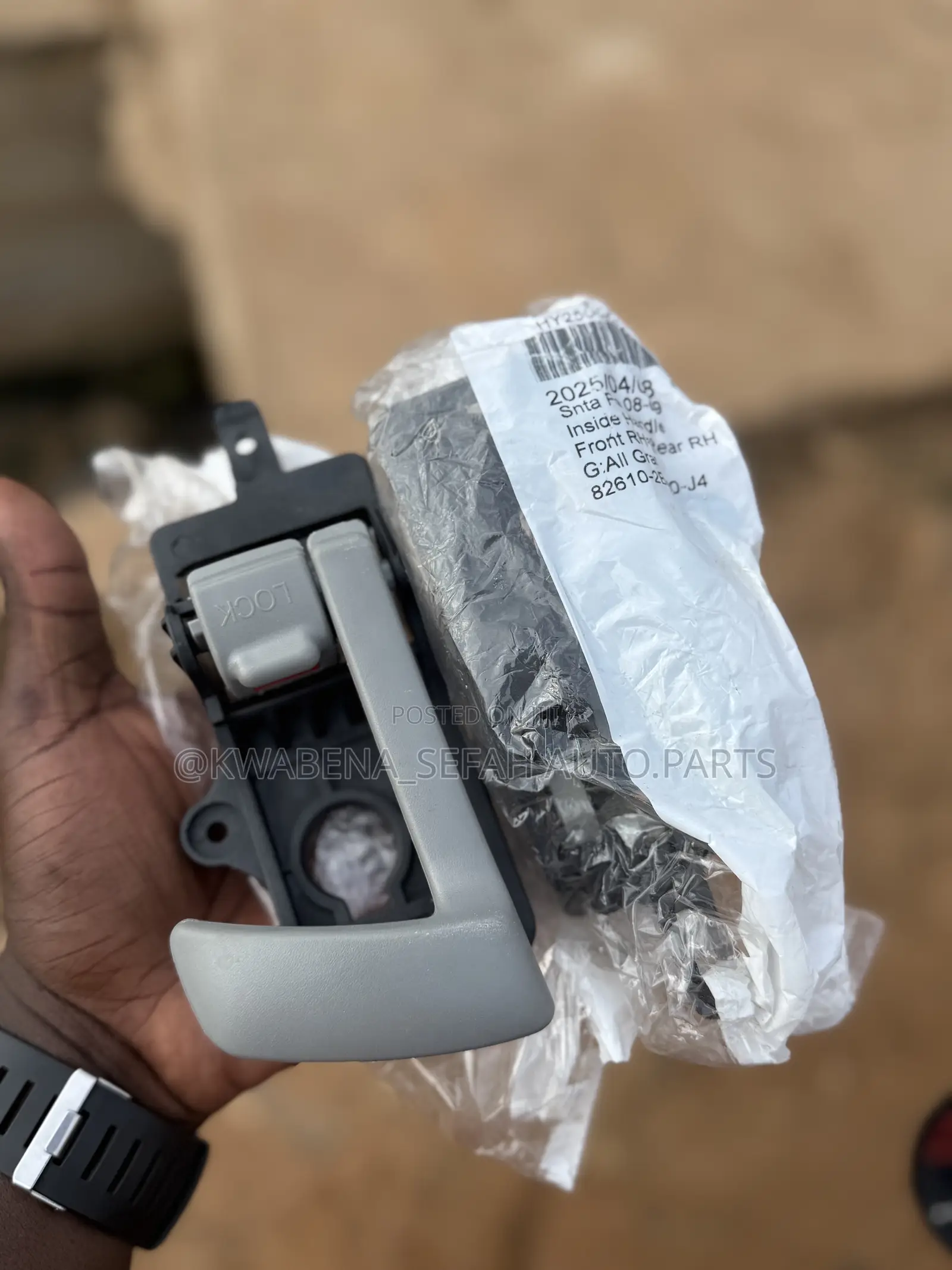 Original Hyndai Santafe Inside Openers Available for All Cars