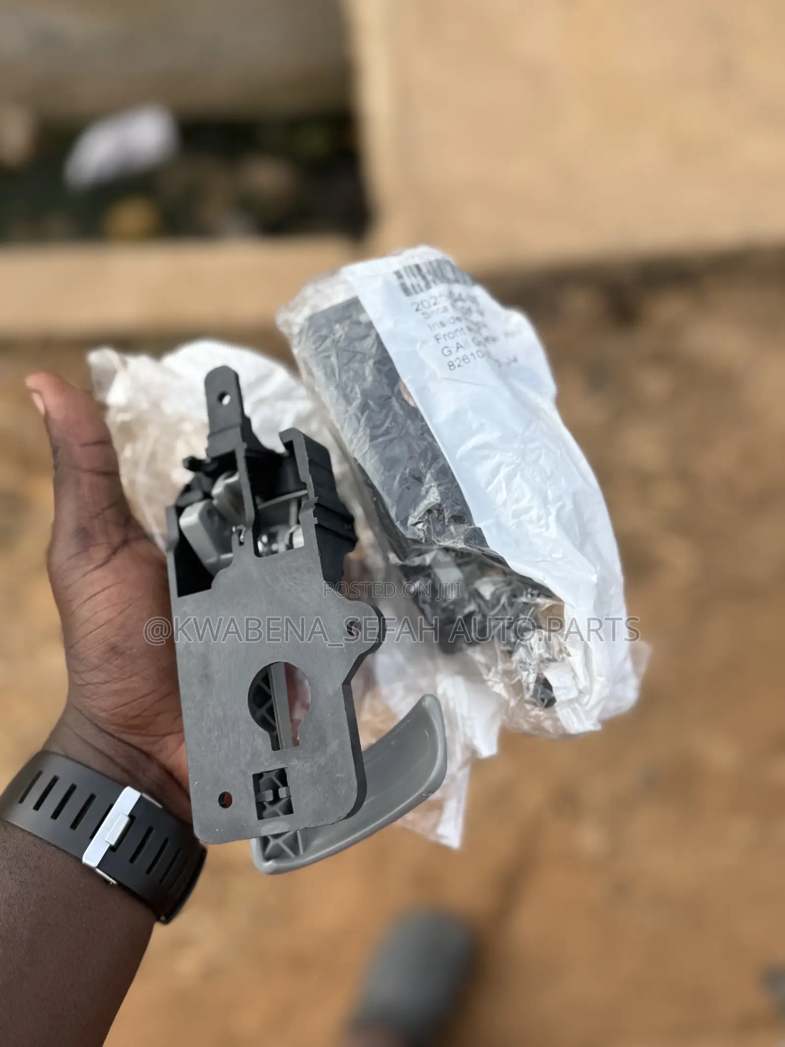 Original Hyndai Santafe Inside Openers Available for All Cars