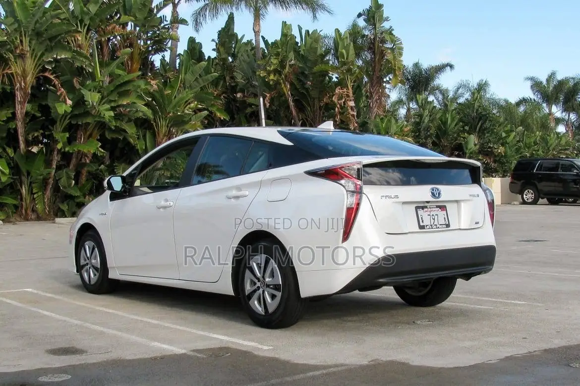 Toyota Prius 2016 Taillight Pair