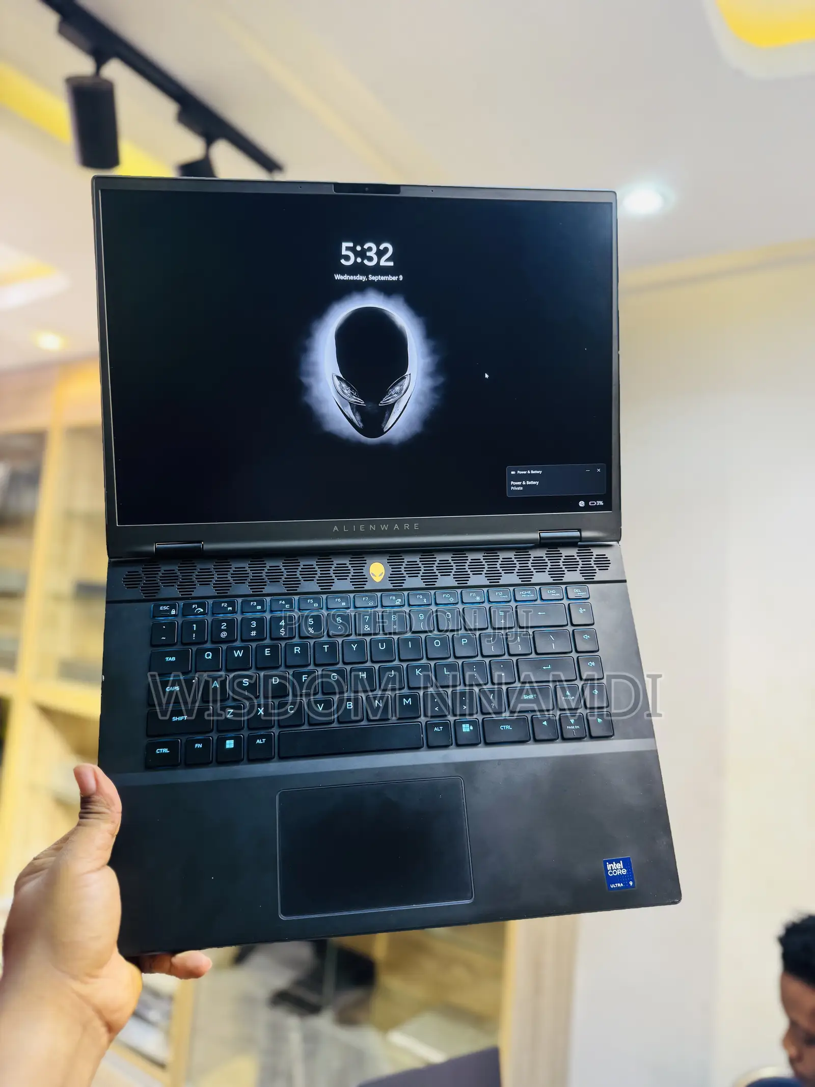 Laptop Alienware M16 R2 16GB Intel Core Ultra 9 SSD 1T