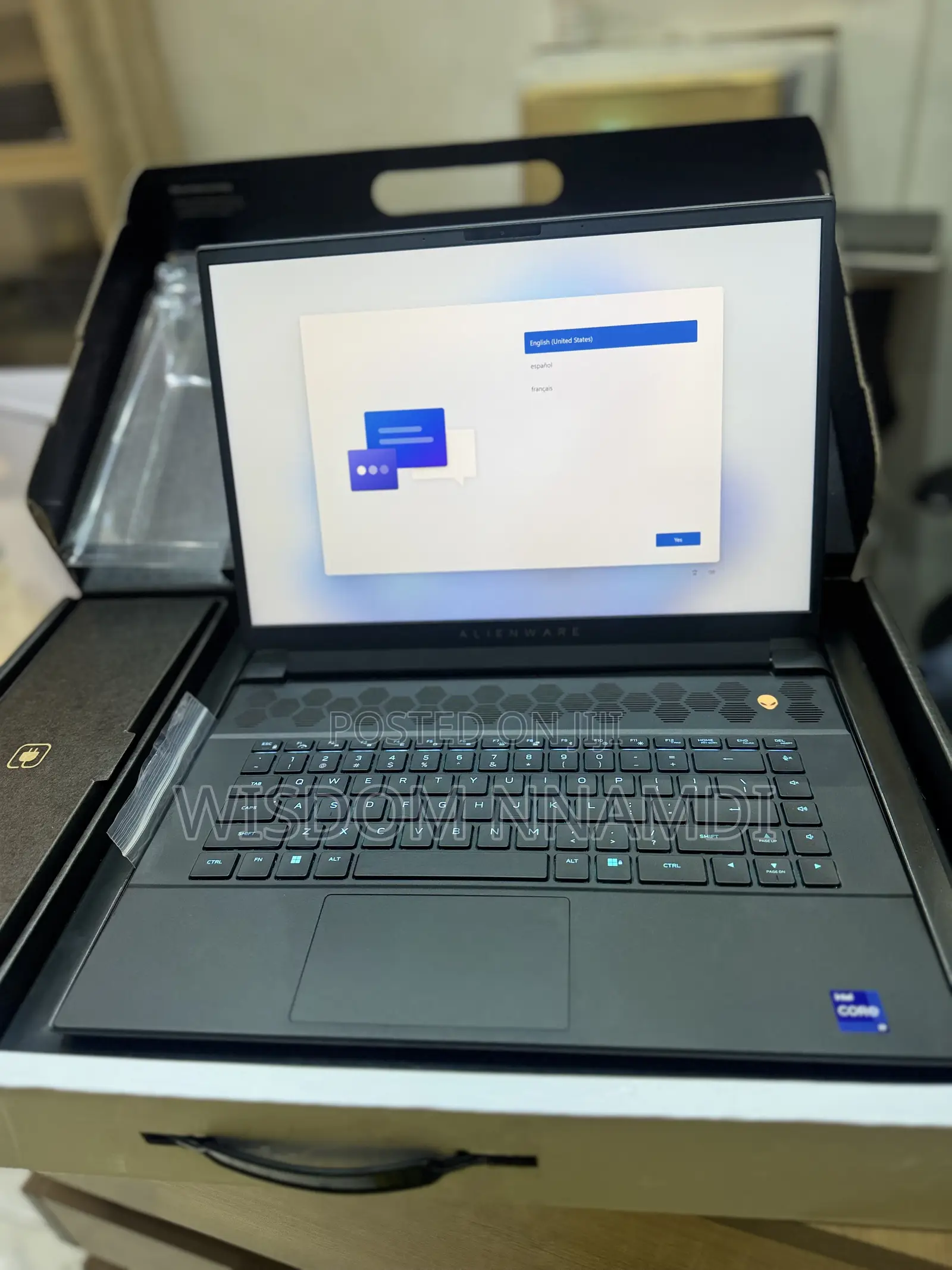 New Laptop Alienware M16 R1 32GB Intel Core i9 SSD 1T