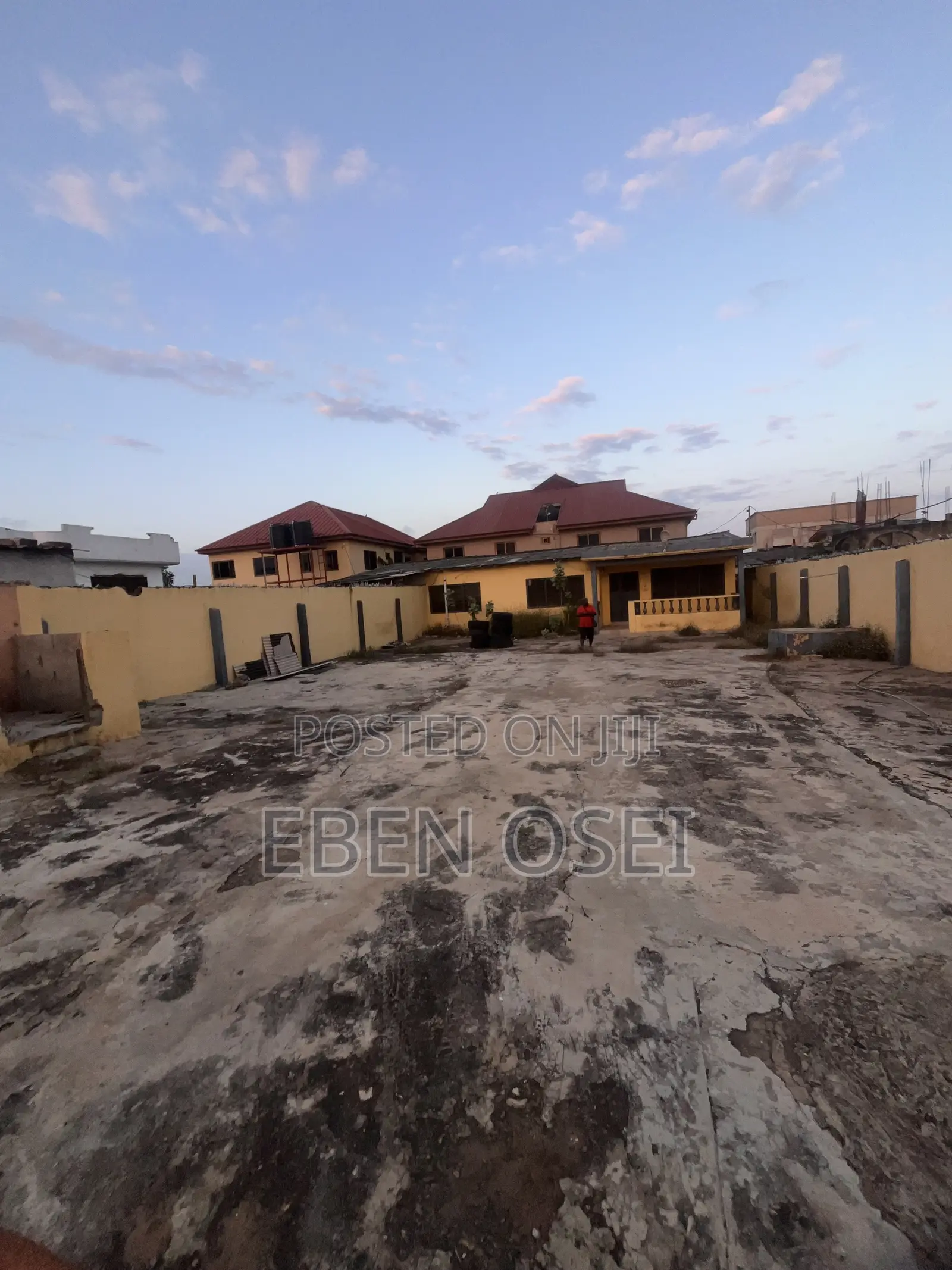 4bdrm House in Dansoman for rent