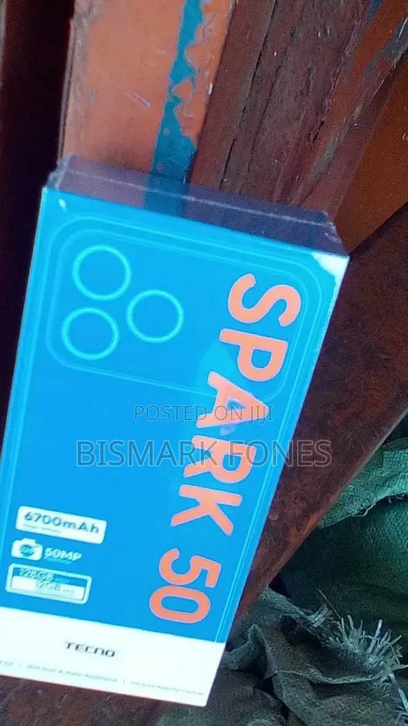 New Tecno Spark 50 128 GB Black
