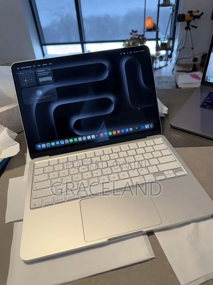 New Laptop Apple MacBook Neo 2026 8GB Apple M5 SSD 512GB