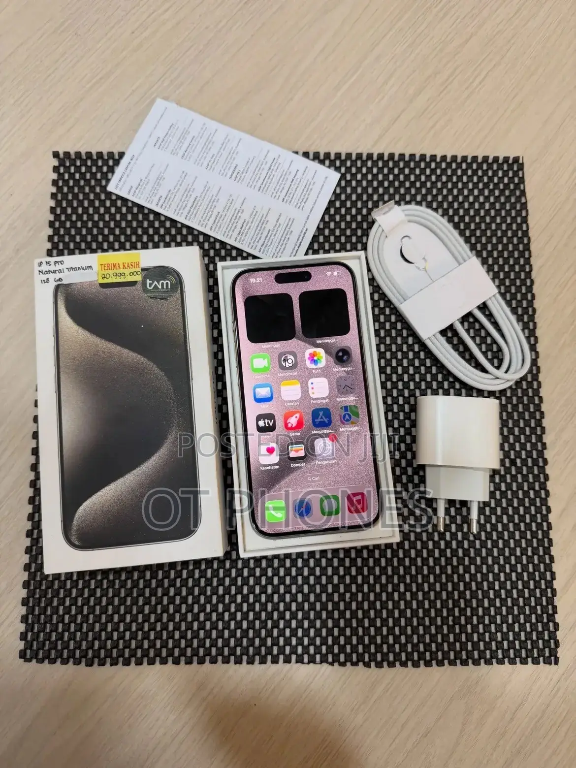 Apple iPhone 15 Pro Max 256 GB Silver
