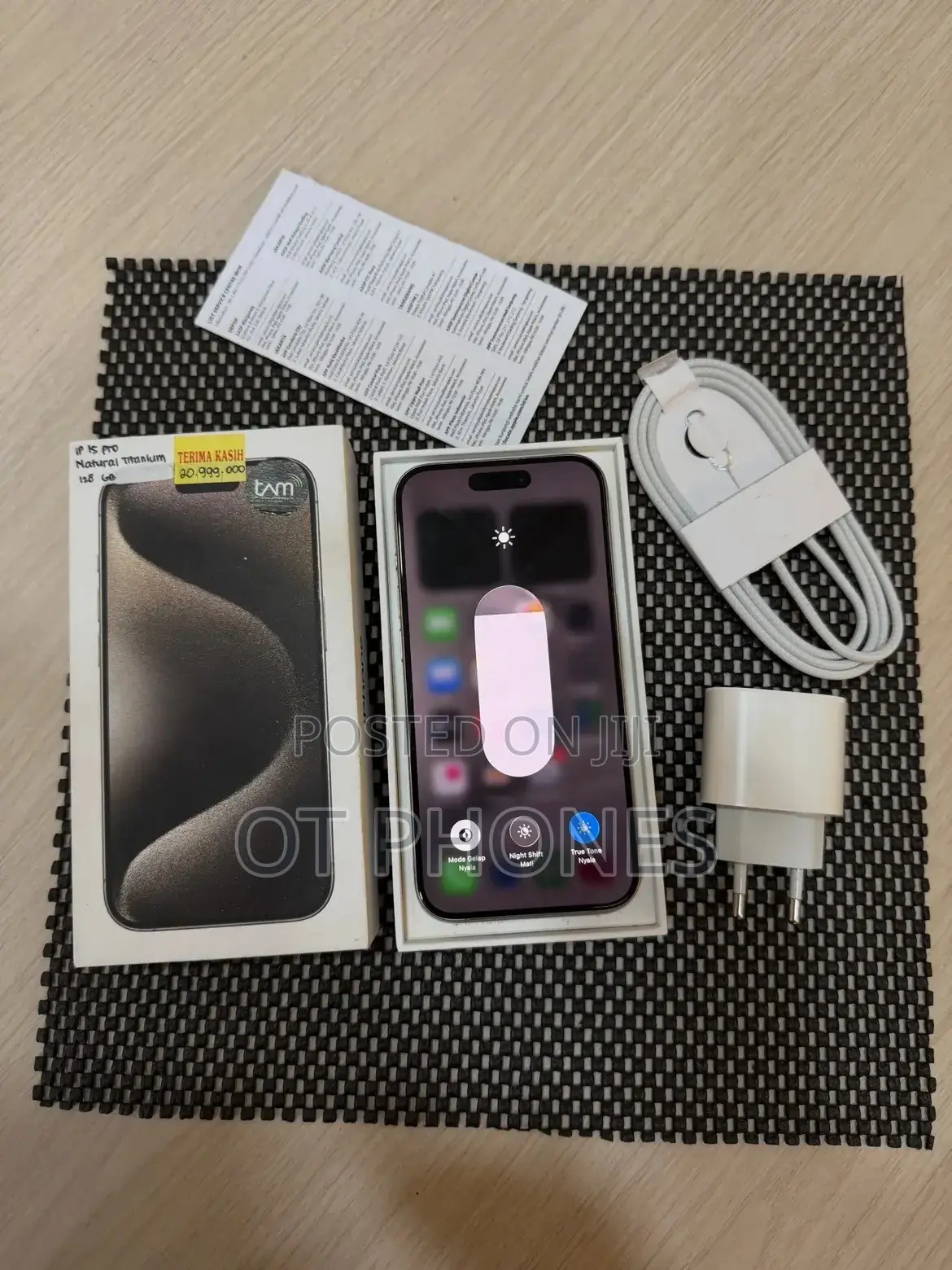 Apple iPhone 15 Pro Max 256 GB Silver