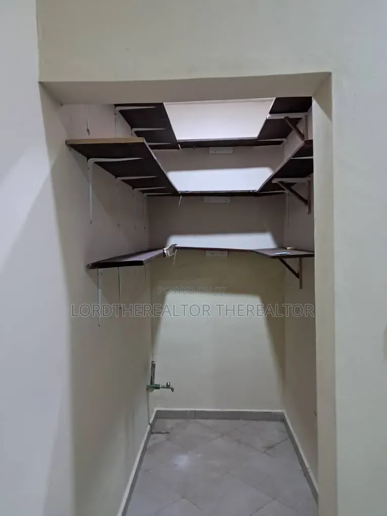 3bdrm Apartment in Ghana Flag for rent