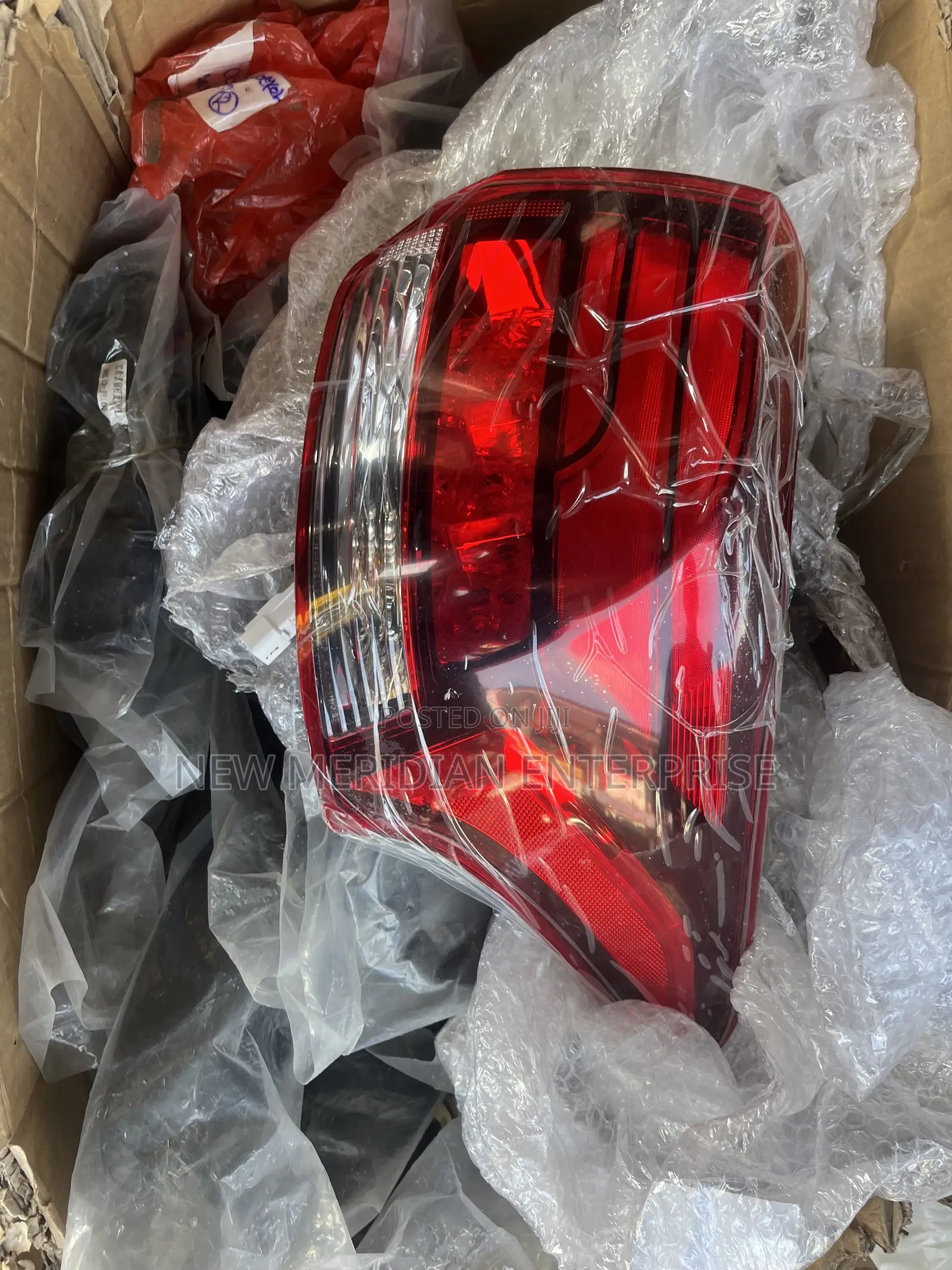 Outlander 2016 -2020 Taillight Available