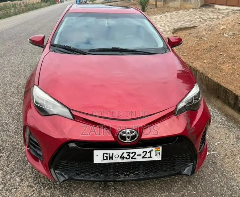Toyota Corolla 2015 Red