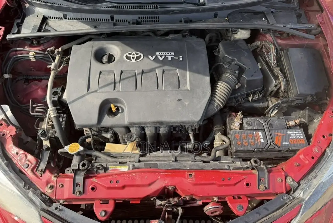 Toyota Corolla 2015 Red