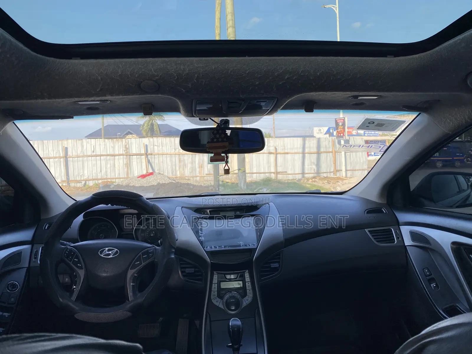 Hyundai Elantra Limited Sedan FWD (1.8L 4cyl 6A) 2013 Silver