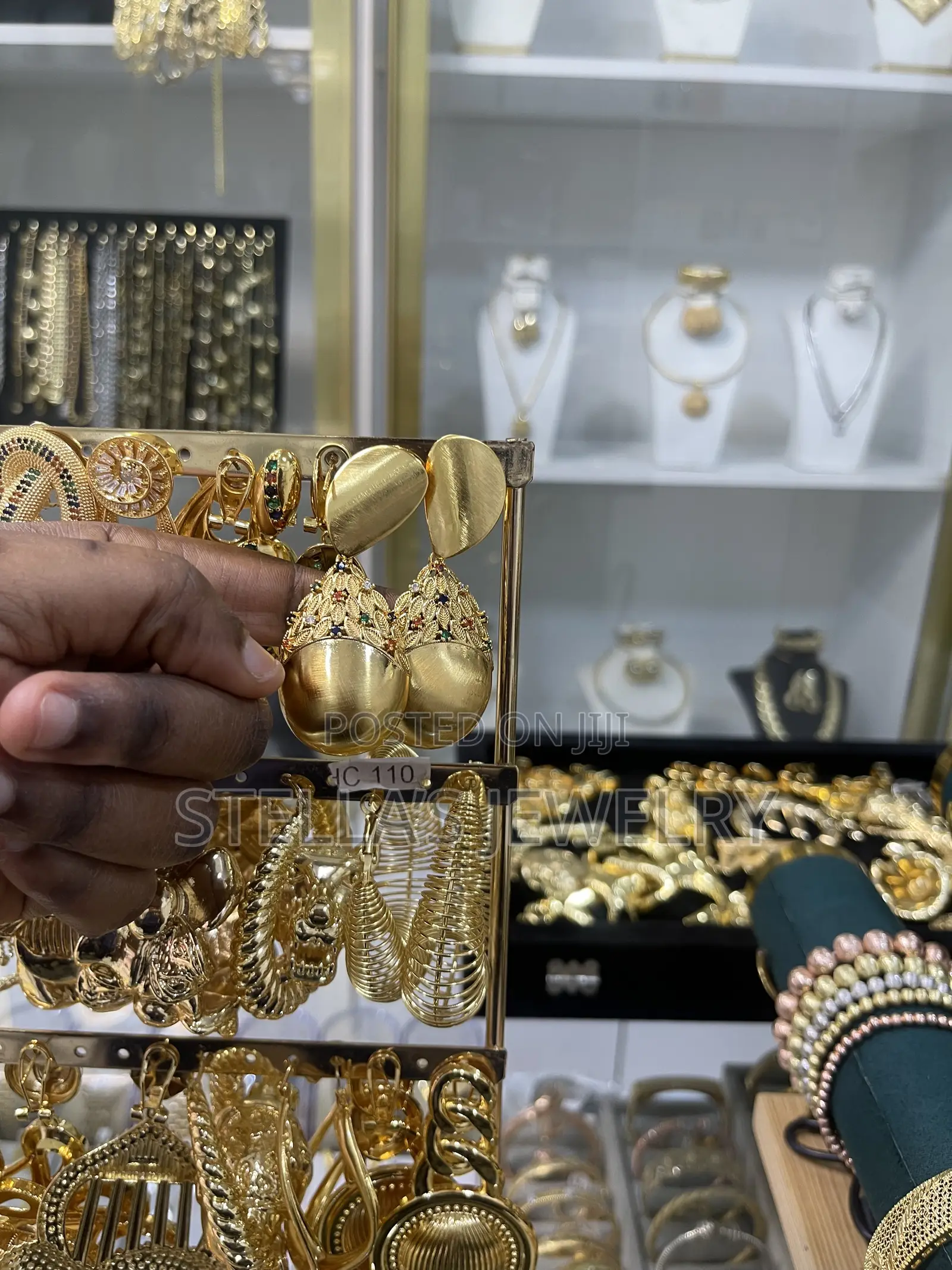 Quality Earring 105