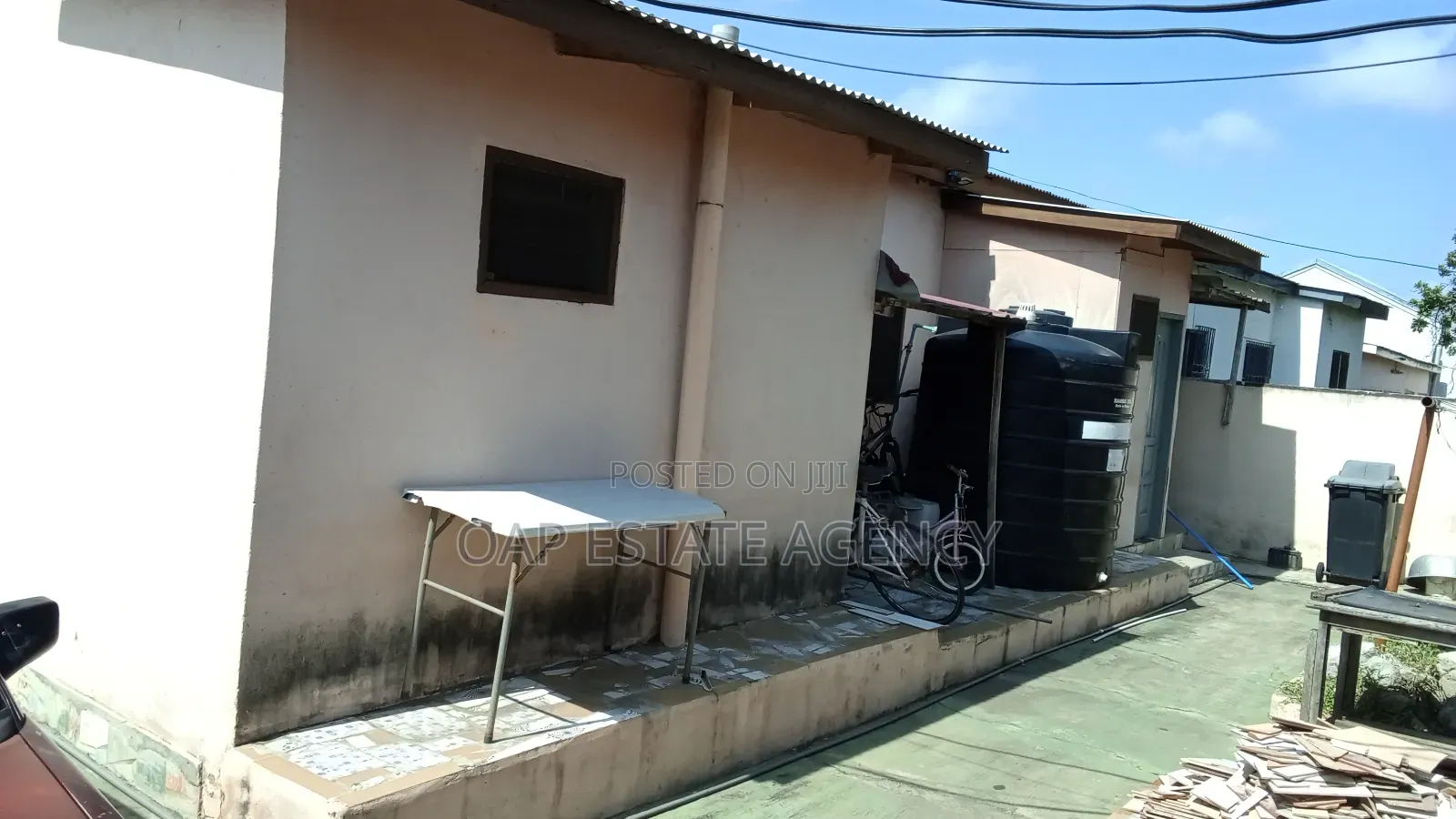 3bdrm House in Dansoman for sale
