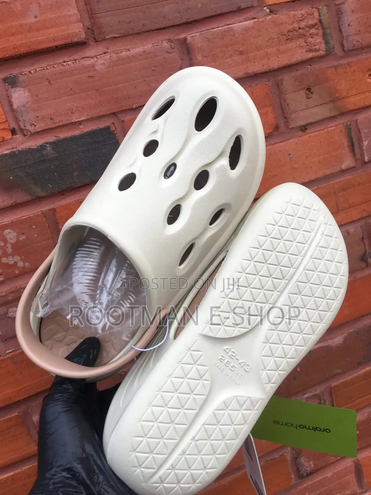 Oraimo Guardwalk Cloud-Soft Thick Sole Holes Shoes