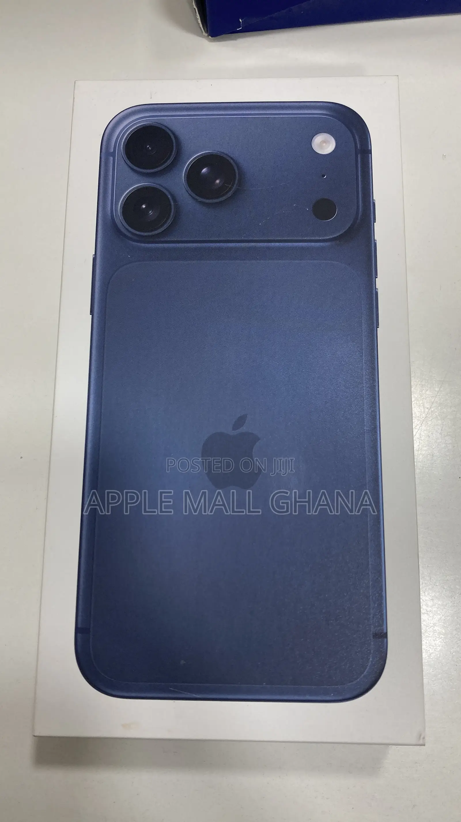 New Apple iPhone 17 Pro Max 256 GB Orange