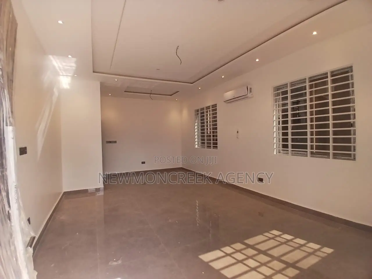 3bdrm Bungalow in Amrahia for sale