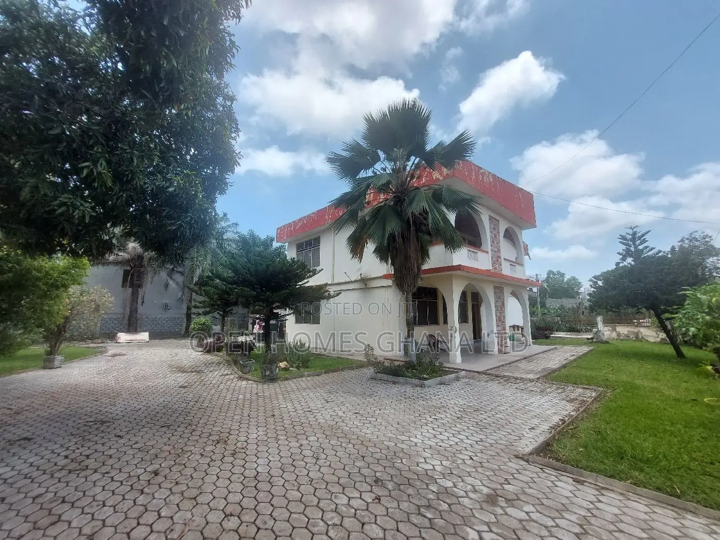 5bdrm House in Ghana Link Area for rent